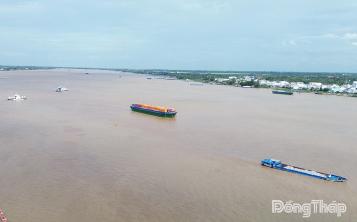 Mực nước lũ đang lên nhanh trong những ngày gần đây.