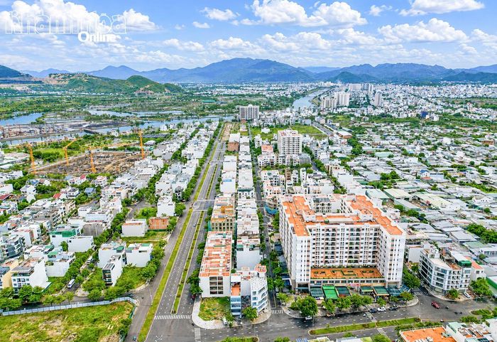 Một góc phường Nam Nha Trang, nơi đang có nhiều dự án nhà ở xã hội được đầu tư.