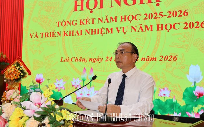 Đồng chí Nguyễn Sỹ Cảnh - Phó Chủ tịch UBND tỉnh phát biểu chỉ đạo tại hội nghị.