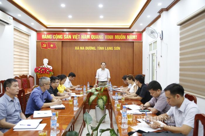 Lãnh đạo Sở Văn hoá, Thể thao và Du lịch phát biểu tại cuộc họp
