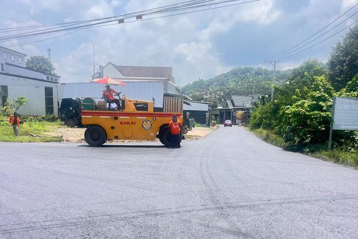 Dự án Đường điện chiếu sáng công lộ ĐH Mê Pu - Đa Kai (đoạn từ ngã 3 bà Vê đến Cầu Be thôn Đa Kai 8) đã được thi công và giải ngân xong kế hoạch vốn năm 2026