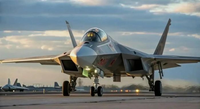 Yak-130M có khả năng phối hợp với các máy bay chiến đấu hạng nặng để mở rộng khả năng tác chiến.