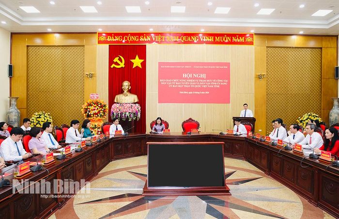 Quang cảnh hội nghị.