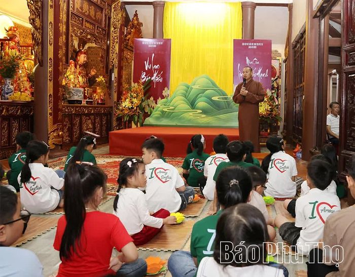 Đại đức Thích Thanh Chung chia sẻ ý nghĩa về ngày lễ Vu lan, những câu chuyện, những thông điệp ý nghĩa về lòng biết ơn, tình yêu thương và đạo hiếu trong mỗi gia đình.