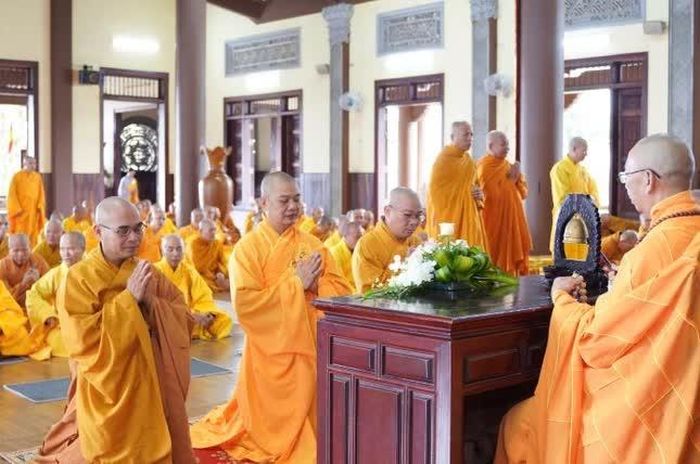 Tác pháp Tự tứ