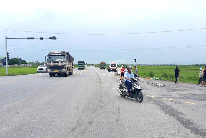 Hiện trường vụ TNGT khiến 1 người tử vong.
