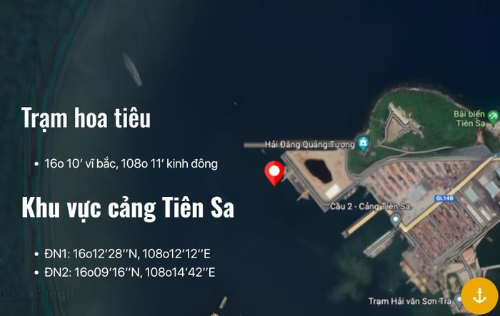 Nằm trong vịnh Đà Nẵng với diện tích 100km2, Cảng Đà Nẵng được che chắn bởi Núi Hải Vân và Bán Đảo Sơn Trà với đê chắn sóng dài 450m, cùng hệ thống giao thông thuận lợi, kết nối liền mạch tới sân bay, nhà ga xe lửa, các khu công nghiệp và đường quốc lộ, cao tốc. Cảng Đà Nẵng hiện là một khâu quan trọng trong chuỗi dịch vụ Logistics của khu vực miền Trung Việt Nam; điểm cuối cùng của tuyến hành lang kinh tế Đông Tây, là cửa ngõ chính ra Biển Đông cho toàn khu vực.