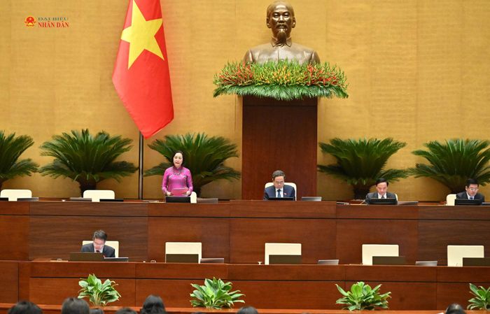 Chủ tịch Quốc hội Trần Thanh Mẫn chủ trì, Phó Chủ tịch Quốc hội Nguyễn Thị Thanh điều hành phiên họp. Ảnh: Quang Khánh