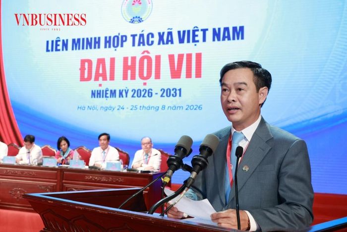 Ông Phạm Văn Dũng, Chủ tịch HĐQT kiêm Giám đốc HTX Nông nghiệp, sản xuất và kinh doanh Hồng Xuân (Bắc Ninh).