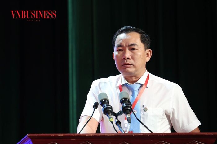  Ông Trịnh Văn Cường, Chủ tịch HĐQT kiêm Giám đốc HTX dịch vụ nông nghiệp Vĩnh Cường (tỉnh Cà Mau).
