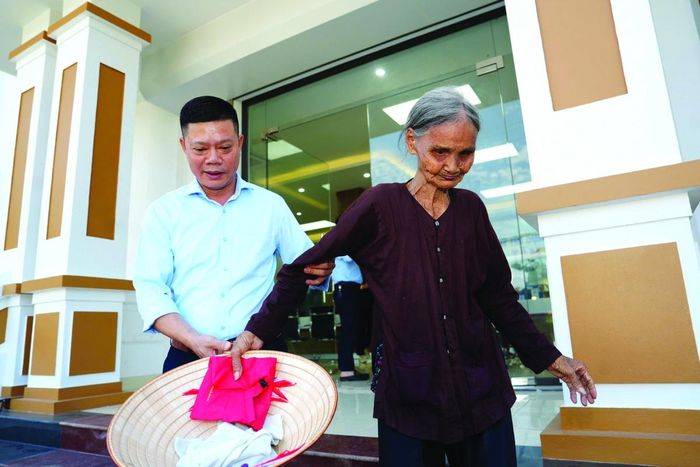 Ông Phan Thanh Giang Giám đốc QTDND Tân Phong