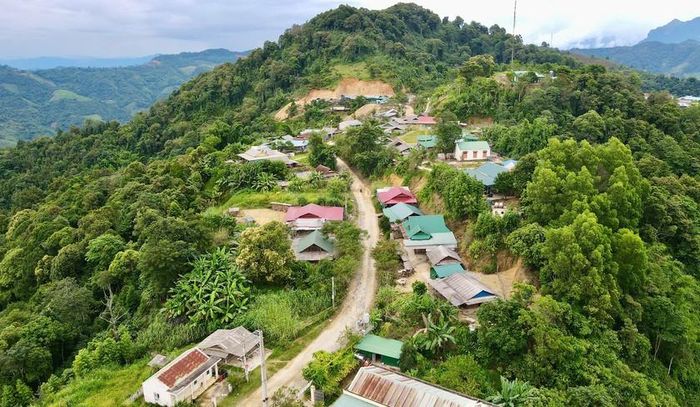 Một góc bản làng xã Huồi Tụ, Nghệ An. Ảnh: HQ