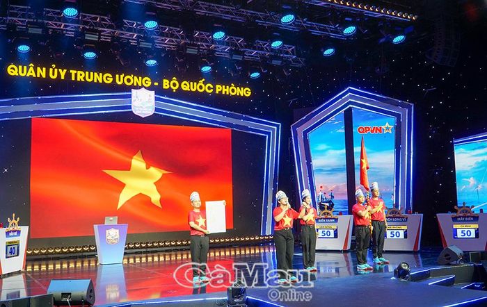 Đội Mắt Biển tự tin thực hiện các phần thi tại vòng Chung kết.        