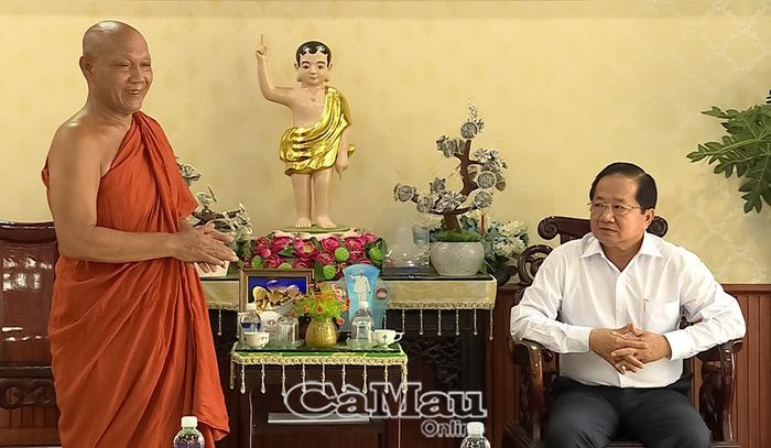 Hoà thượng Thạch Hà trân trọng cảm ơn sự quan tâm của lãnh đạo tỉnh và các ban, ngành dành cho đồng bào phật tử.