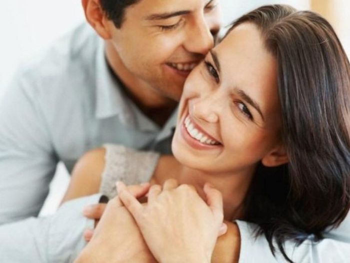 Người đàn ông có khả năng thấu hiểu và chữa lành cảm xúc khiến nhiều chị em rung động. Ảnh minh họa