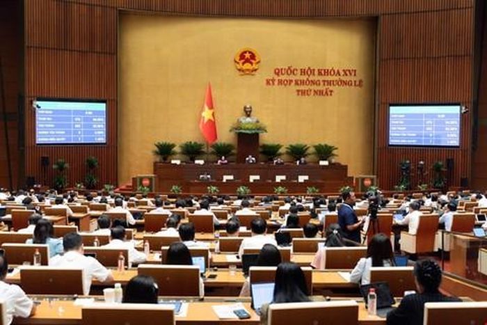 Quang cảnh phiên họp