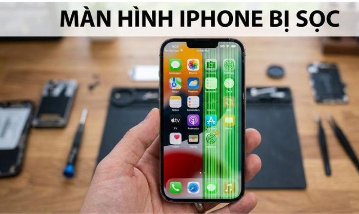 Sọc và chảy mực là những dấu hiệu cho thấy khả năng hiển thị của màn hình iPhone đang gặp vấn đề.