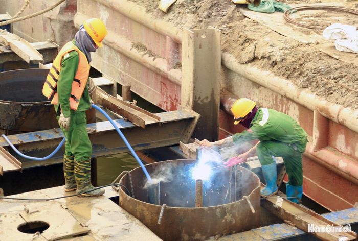 Cầu Thượng Cát là công trình cầu dây văng ứng dụng nhiều công nghệ thi công hiện đại hàng đầu thế giới.