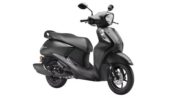 Hệ thống tiện ích và trang bị công nghệ trên Yamaha Fascino 125 Fi Hybrid cũng được đầu tư rất bài bản.