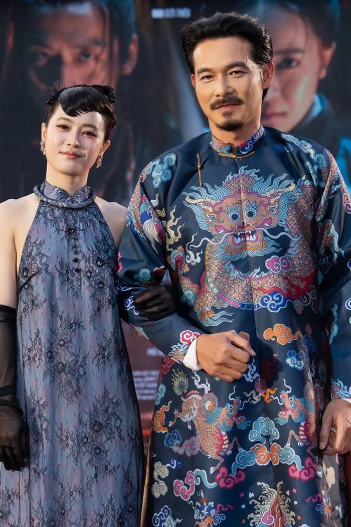 "Tả tướng quân" Quách Ngọc Ngoan và "con gái An Nhiên" Thiên Tú trong lễ ra mắt phim.