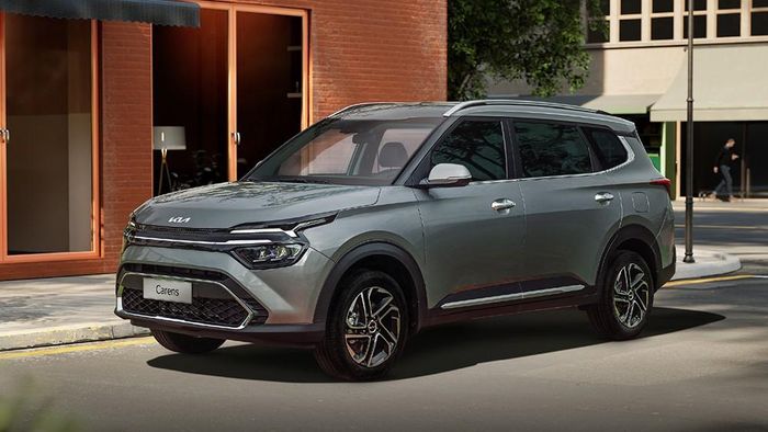 Kia Carens được trang bị tới 2 tùy chọn động cơ