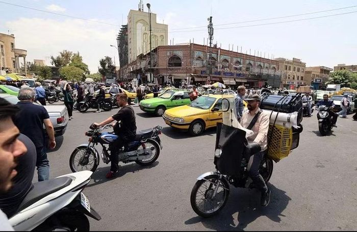 Cuộc sống thường nhật tại Tehran, Iran (Ảnh: AP)