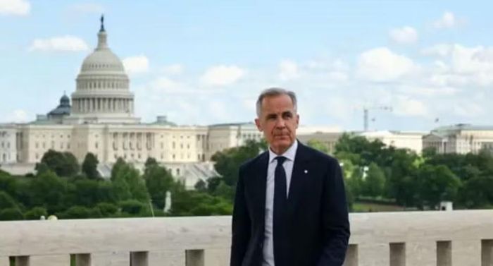 Ông Carney thừa nhận các biện pháp trả đũa sẽ làm tăng chi phí và hạn chế lựa chọn của người dân Canada.