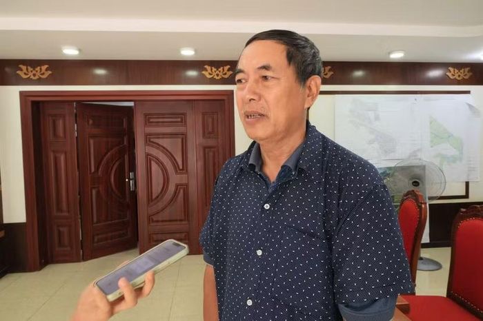 Ông Ngô Ích Đề chia sẻ với PV An ninh Thủ đô. (Ảnh: Hoa Tiên)