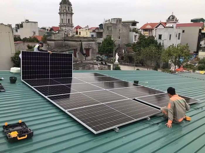 Hà Nội đề xuất hỗ trợ tối đa 6 triệu đồng cho mỗi hộ lắp điện mặt trời