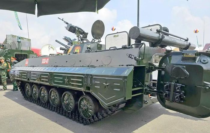 Từ cuối những năm 1970, Quân đội Nhân dân Việt Nam đã đưa vào biên chế khoảng 300 xe chiến đấu bộ binh BMP-1 và hiện nay những chiếc XCB-01 mới được thiết kế để bổ sung và dần thay thế chúng.