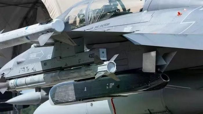Hiện vẫn chưa rõ tên lửa AIM-424 Malice sẽ đóng vai trò gì trong hệ thống vũ khí của Hải quân Mỹ. Không quân và Hải quân Mỹ thường phát triển tên lửa hàng không riêng của mình song song với nhau.