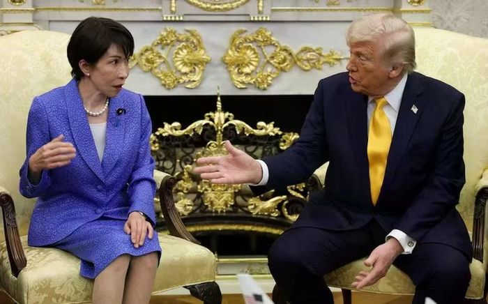 Bà Takaichi nói rằng Tổng thống Mỹ là "người bạn vô cùng thân thiết"