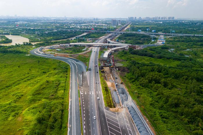 Khu vực dự kiến xây hai ga cuối trên địa bàn TP.HCM là ga Long Trường (S07) và Ga Vườn Dừa (S08) đoạn qua nút giao Vành đai 3 TP.HCM.