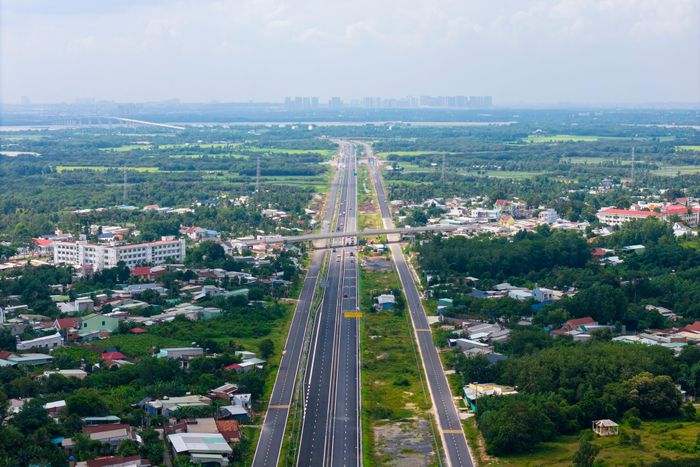 Cùng nằm trên tuyến đường Vành đai 3 TP.HCM là khu vực kiến xây dựng ga Phú Thạnh, phường Nhơn Trạch, TP Đồng Nai.