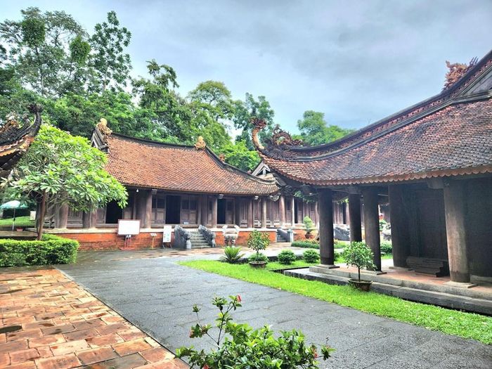 Một góc kiến trúc cổ kính của Lam Kinh, sự hòa quyện giữa nghệ thuật xây dựng truyền thống và không gian văn hóa tâm linh đặc trưng xứ Thanh