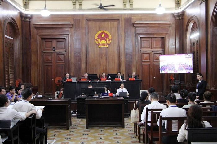 Quang cảnh phiên tòa sáng 25.8.2026