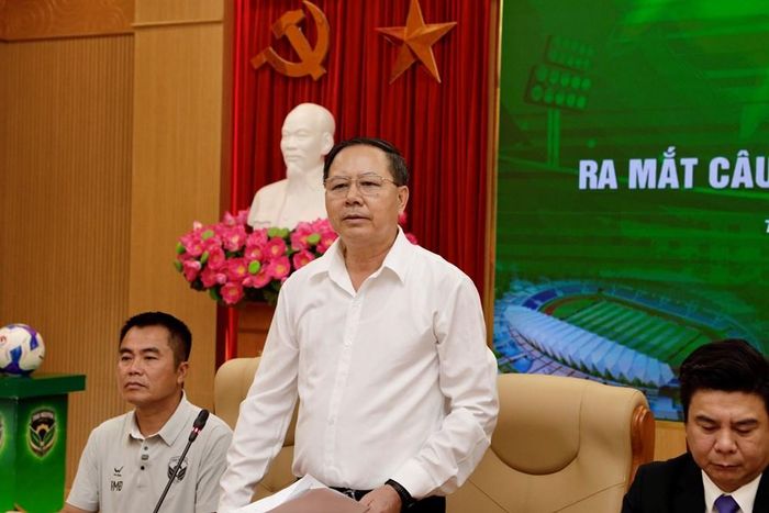 Phó Giám đốc Sở VHTTDL tỉnh Thái Nguyên Đoàn Văn Công trả lời câu hỏi của phóng viên