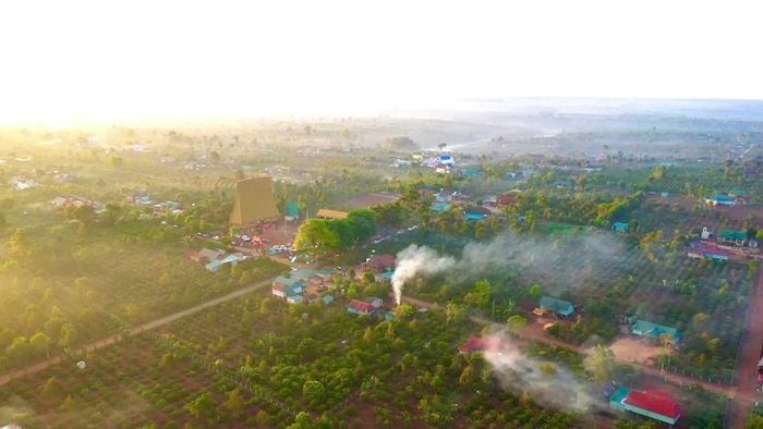 Trên nền tảng những giá trị đã được vun đắp qua nhiều thế hệ, Ia Ly đang từng bước tạo dựng một diện mạo mới, nơi truyền thống trở thành điểm tựa để người dân vươn lên với hy vọng về một tương lai tươi đẹp hơn