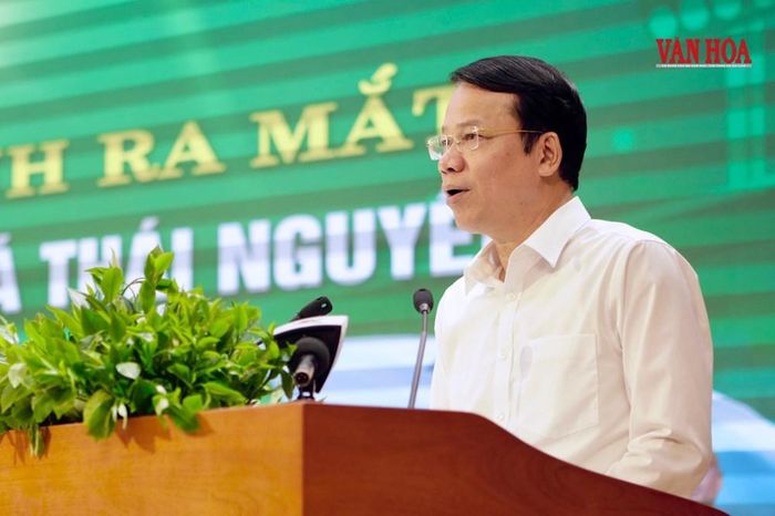 Phó Chủ tịch UBND tỉnh Thái Nguyên Dương Văn Lượng phát biểu tại lễ ra mắt câu lạc bộ bóng đá