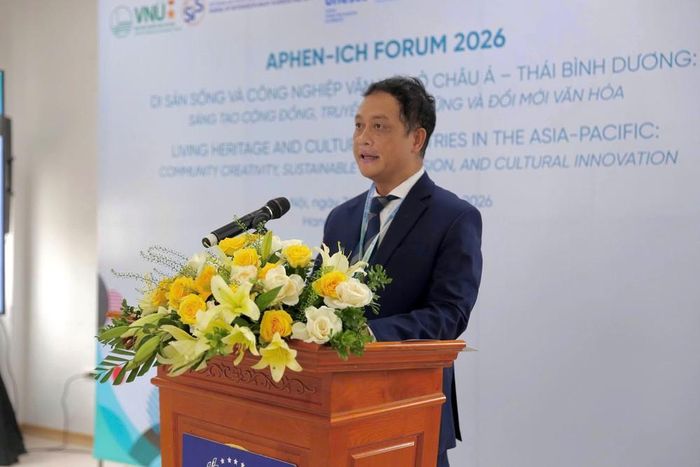 Hiệu trưởng Trường Khoa học liên ngành và Nghệ thuật Nguyễn Văn Hiệu phát biểu tại sự kiện. Ảnh: VNU-SIS