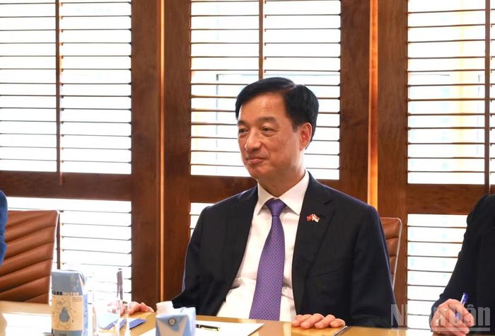 Theo đồng chí Nguyễn Duy Ngọc, phát triển và ứng dụng AI là một quá trình liên tục, không có điểm dừng, đòi hỏi thường xuyên cập nhật, học hỏi và đổi mới.