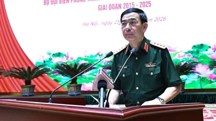 Đại tướng Phan Văn Giang phát biểu chỉ đạo. (Ảnh: TRỌNG HẢI)