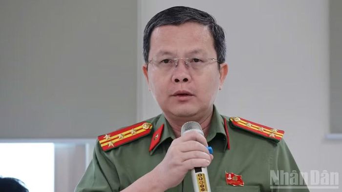 Đại tá Nguyễn Minh Tân khẳng định: Các đơn vị nghiệp vụ Công an tỉnh đang rà soát, kiên quyết xử lý nghiêm hành vi phát tán thông tin, tài liệu sai sự thật liên quan sắp xếp chính quyền cấp xã.