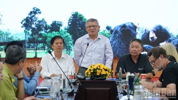 Tiến sĩ Đoàn Hoài Nam, Phó Cục trưởng Cục Lâm nghiệp và Kiểm lâm phát biểu.