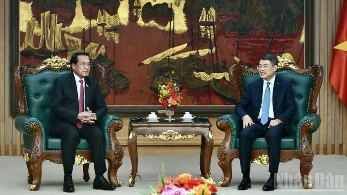  Thủ tướng Chính phủ Lê Minh Hưng tiếp Chủ nhiệm Ban Kiểm tra Trung ương, Tổng Thanh tra Nhà nước, Trưởng Ban Phòng, chống tham nhũng Trung ương Lào Vanhxay Phongsavanh. (Ảnh: THANH GIANG) 