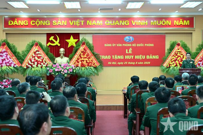 Quang cảnh buổi lễ.