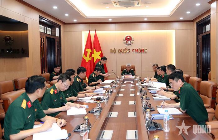  Các đại biểu dự buổi làm việc.