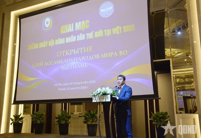 Chủ tịch Liên hiệp các tổ chức hữu nghị Việt Nam Phan Anh Sơn phát biểu khai mạc.