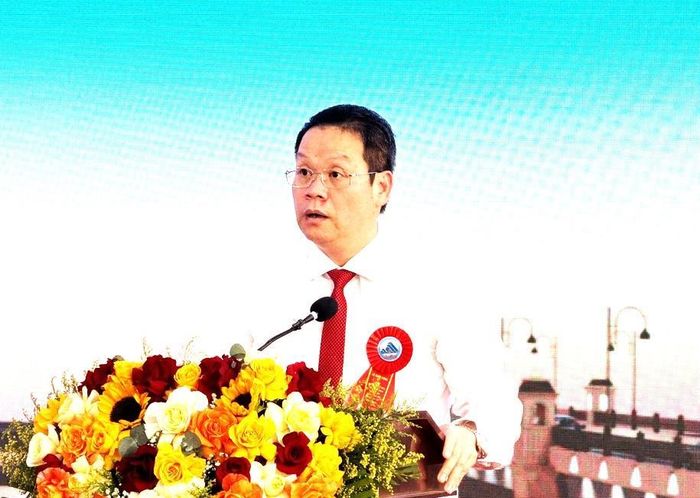 Chủ tịch UBND TP Đà Nẵng Nguyễn Mạnh Hùng phát biểu chỉ đạo triển khai 2 dự án trọng điểm.