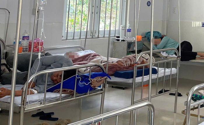  Các bệnh nhân điều trị tại Trung tâm Y tế An Khê. Ảnh: TTYT An Khê cung cấp 